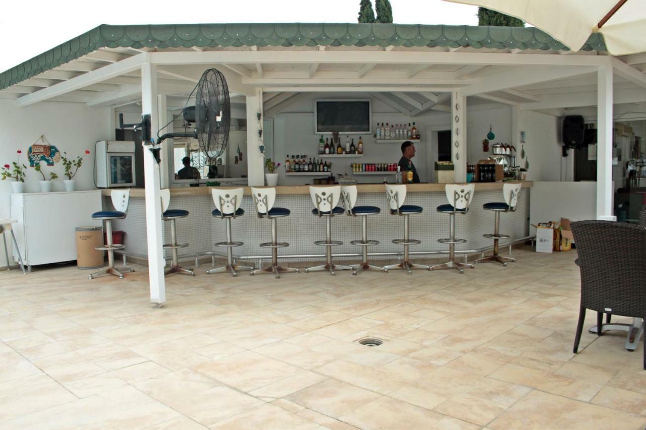 Costa Queen Suites Gümbet Buitenkant foto