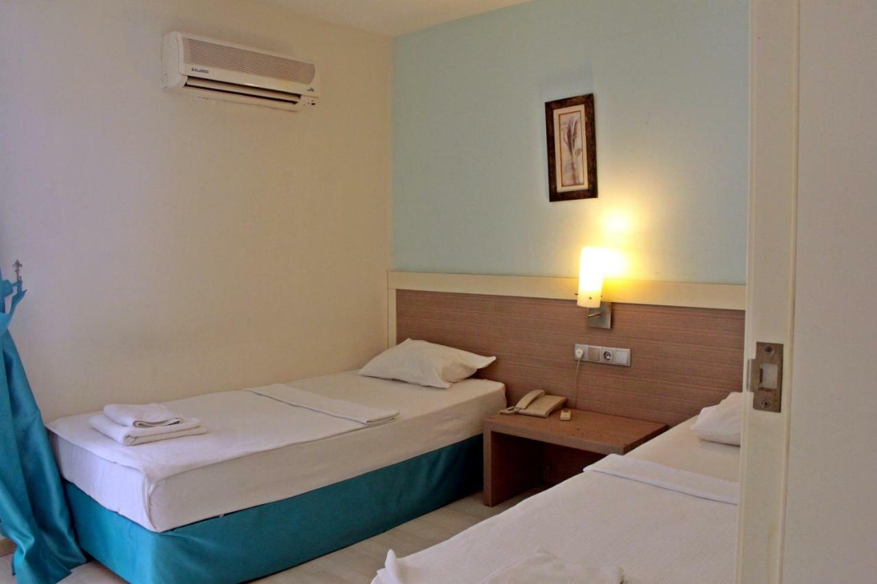 Costa Queen Suites Gümbet Buitenkant foto